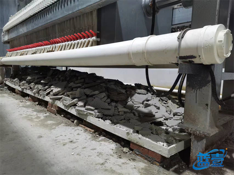 1637802678127578.jpg 污泥軟文01.jpg