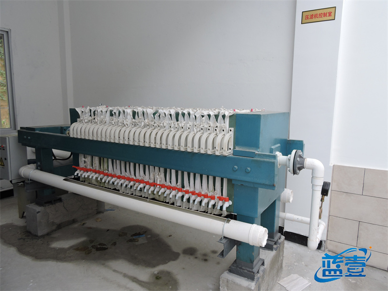 1644194423642576.jpg 軟文圖壓濾機01.jpg