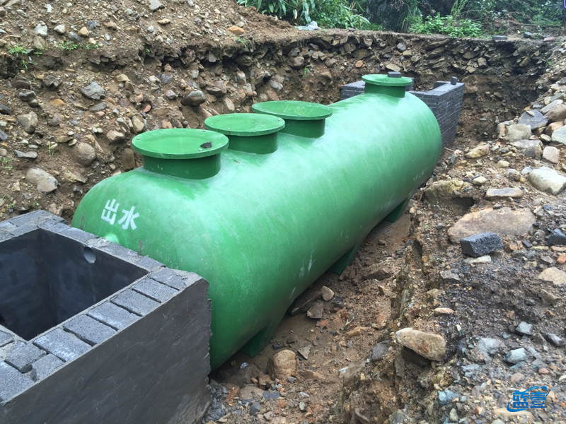 藍(lán)壹碳鋼一體化污水處理設(shè)備