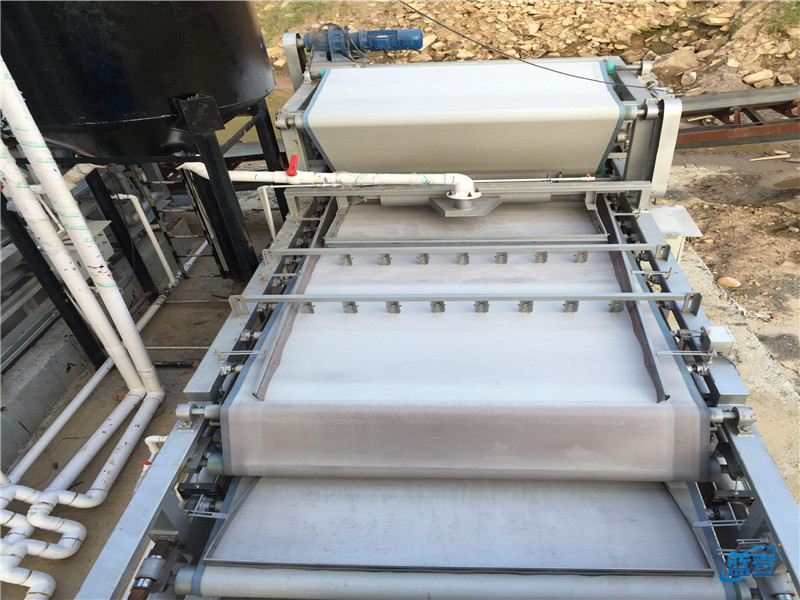 藍(lán)壹污水處理設(shè)備安裝完成