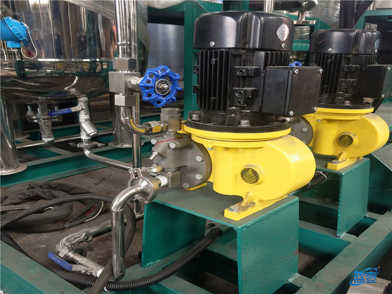 藍(lán)壹厭氧塔